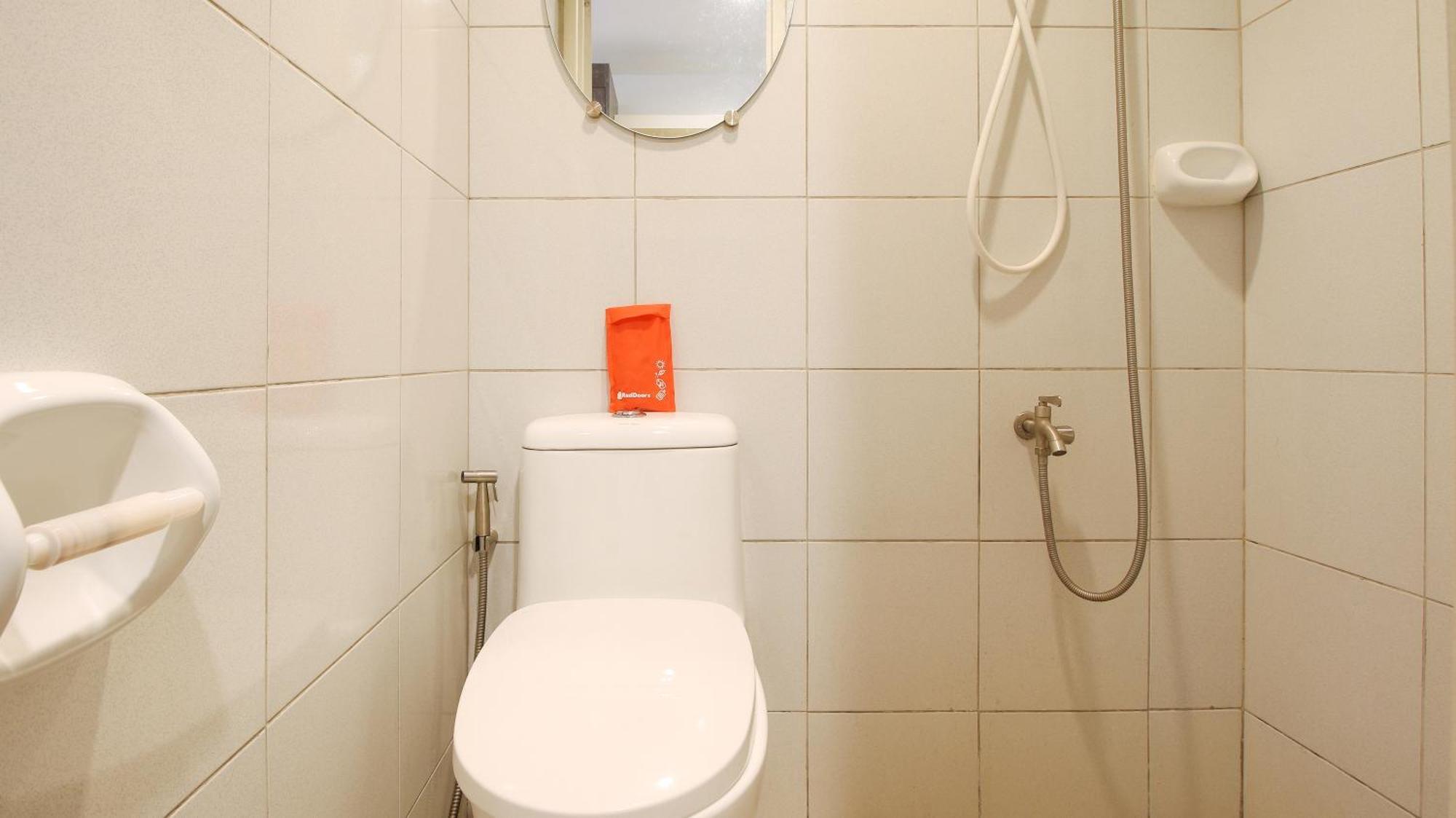 Reddoorz Plus At Evangelista Street Makati Makati City Extérieur photo